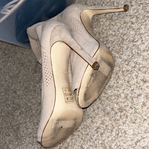 knit heels - Picture 2 of 2